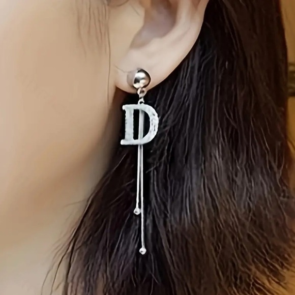 Exquisite Vintage Tassel Drop Elegant Silver “D" Dior, Long Dangle Earrings NEW - Picture 3 of 4